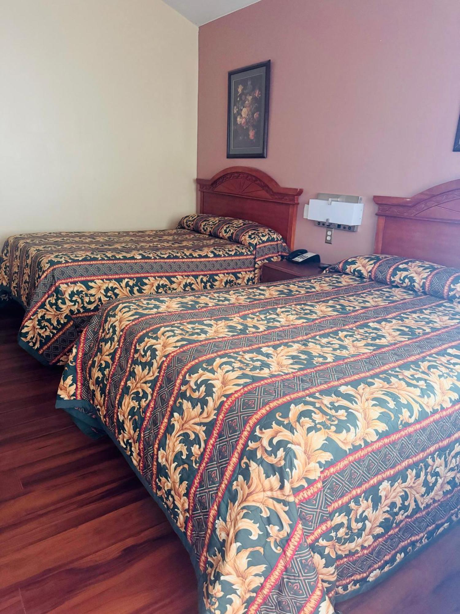 Payless Inn Kingfisher Экстерьер фото